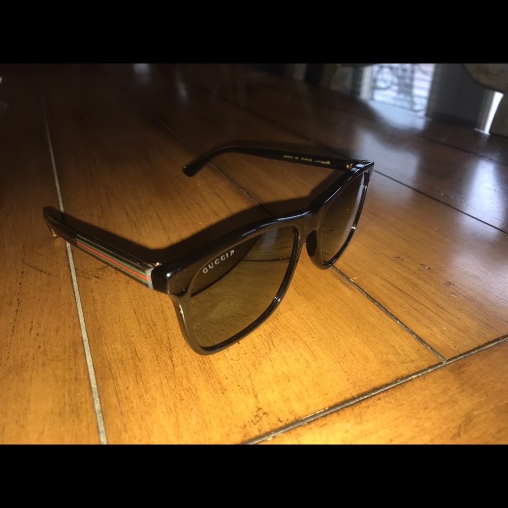 Gucci gg0381s